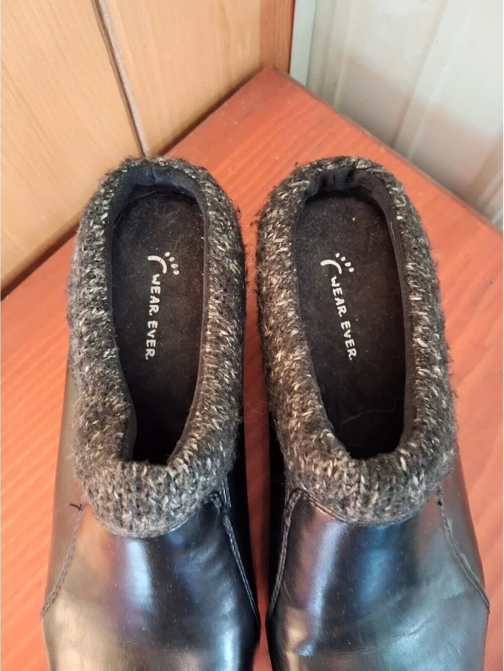 WEAR EVER Baron Women Size 7M  Black Slip On Clog Business
